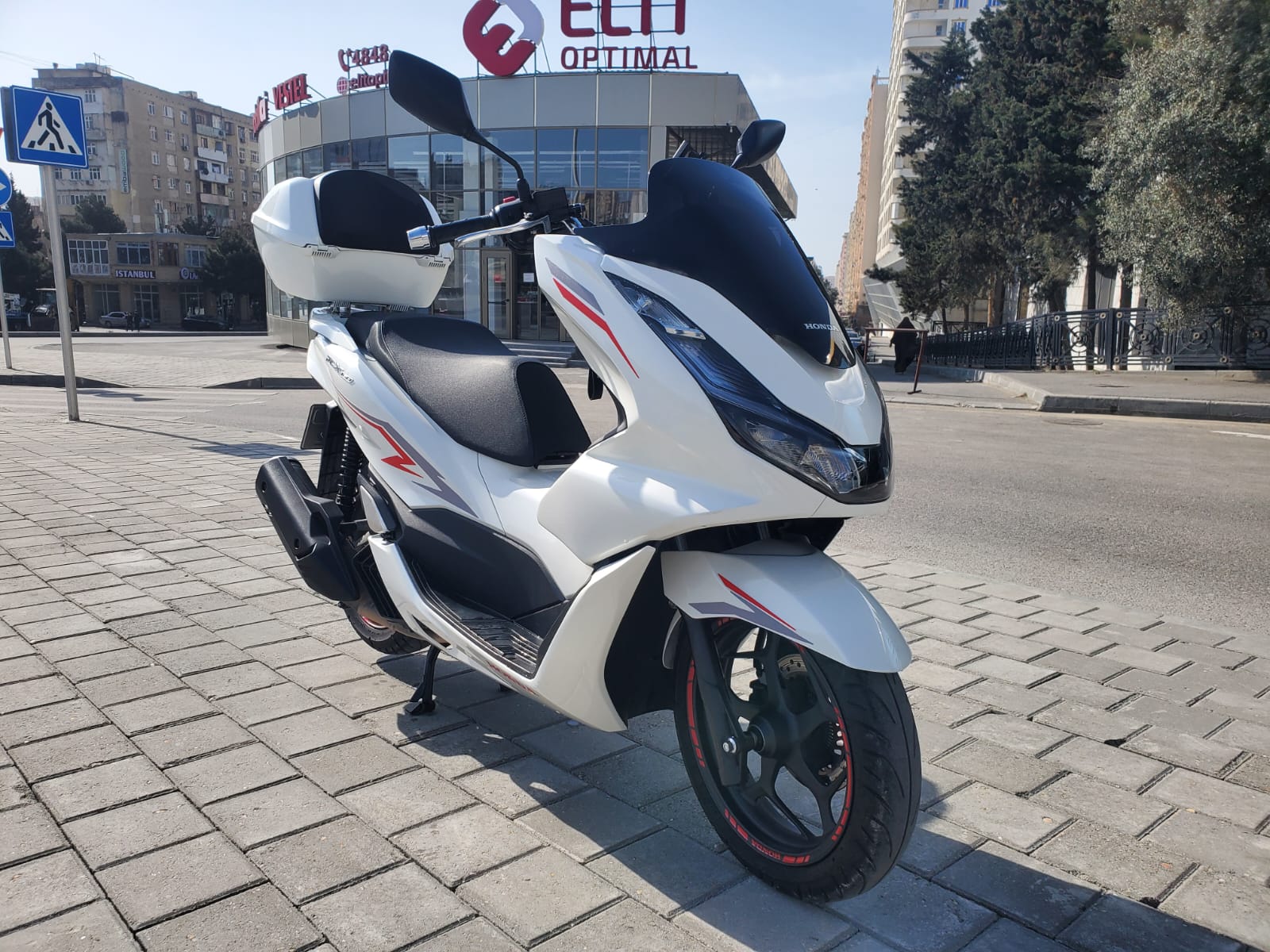 Honda PCX 160 satılır Bakı